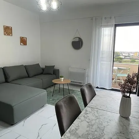 Relax Apartment, Side Sea View, Golem, Albania Golem (Tirana)